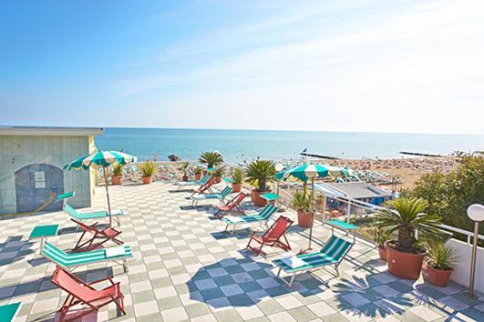 Hotel Miramare 卡奥莱 外观 照片