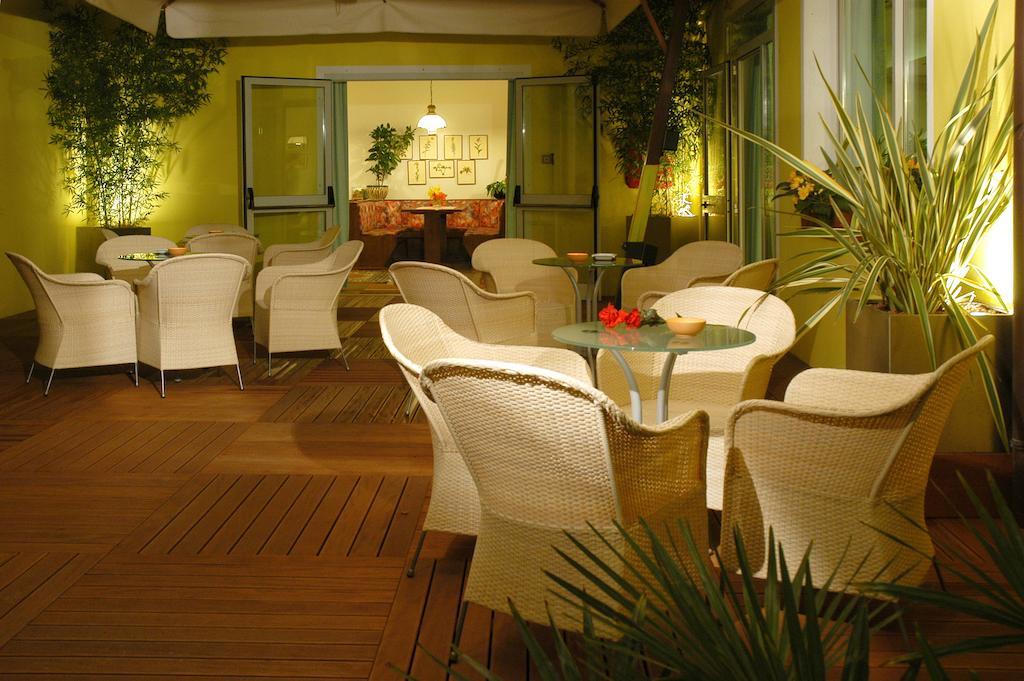 Hotel Miramare 卡奥莱 外观 照片