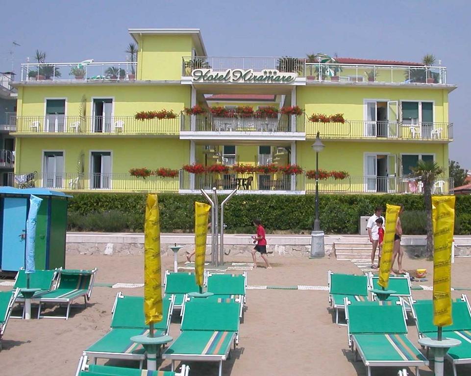 Hotel Miramare 卡奥莱 外观 照片